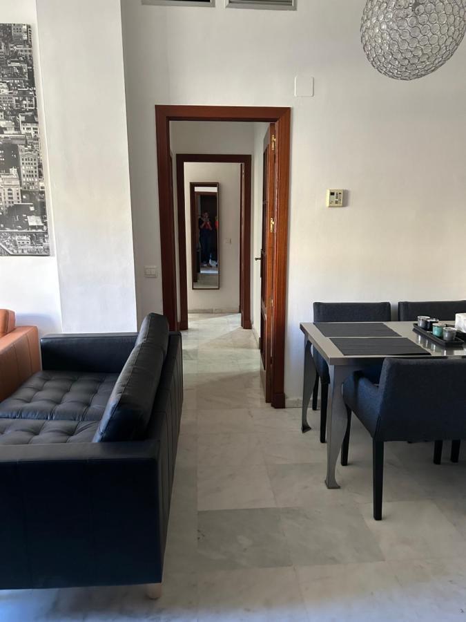 Apartamento Proximo Al Centro De 2 Dormitorios Con Piscina. 塞维利亚 外观 照片